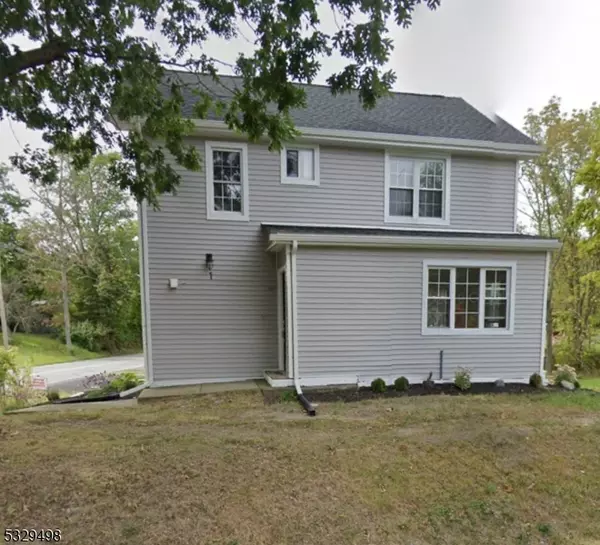 1 Layton Rd, Wantage Twp., NJ 07461