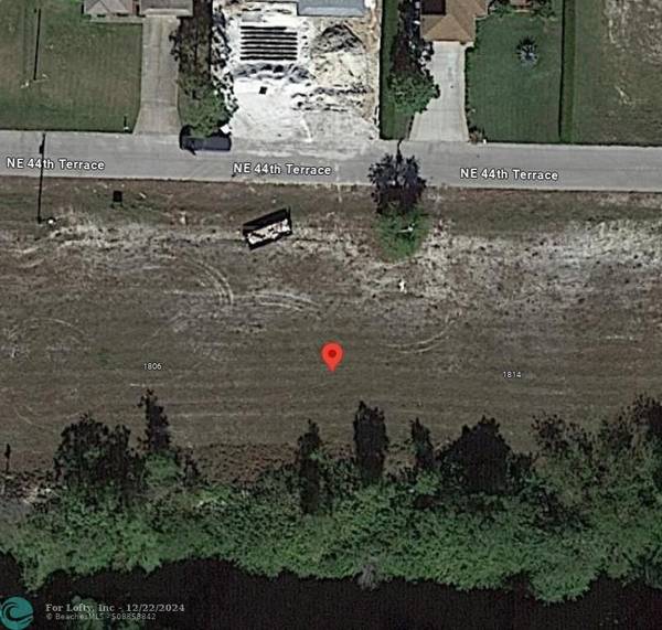 Cape Coral, FL 33909,1810 NE 44th tr