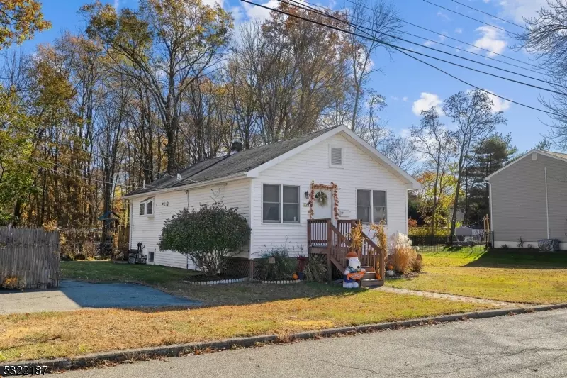 108 Greenwood Ave, Pequannock Twp., NJ 07440