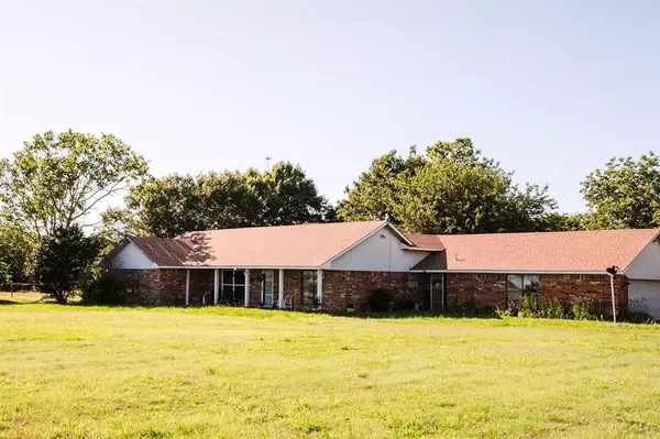 33237 Airline Road, Pauls Valley, OK 73075