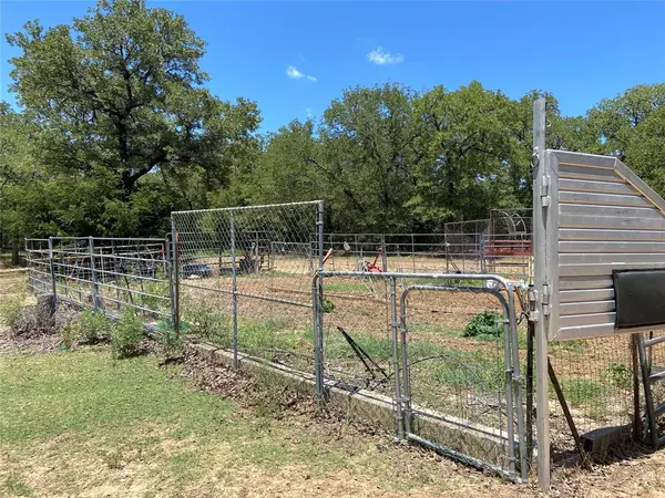 Alvord, TX 76225,513 County Road 2698