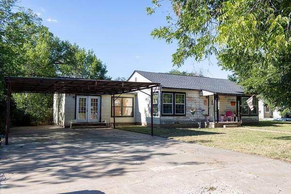 Breckenridge, TX 76424,1204 W Wheeler Street