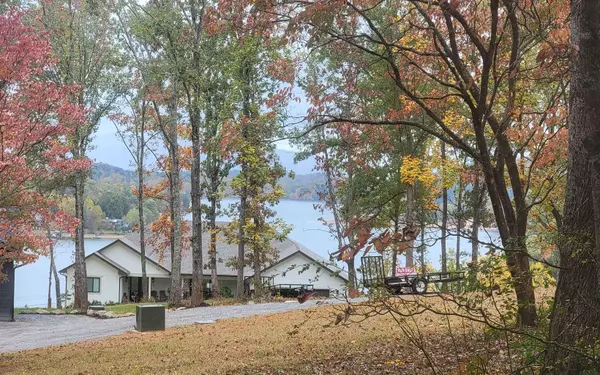 16 Cottages At Chatuge, Hayesville, NC 28904