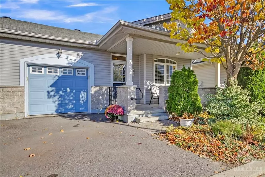 37 VILLAGE WALK N/A, Manotick - Kars - Rideau Twp And Area, ON K4M 1L1