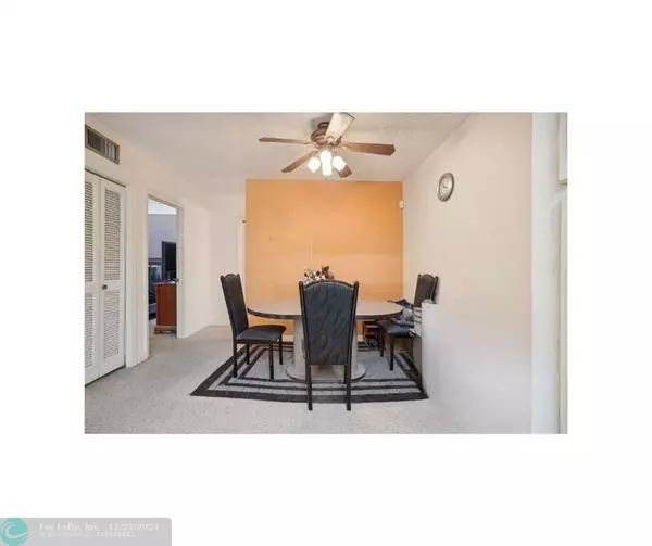 Coral Springs, FL 33065,8404 W Sample Rd  #230