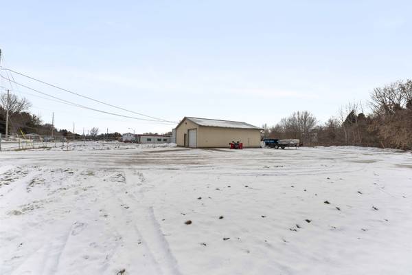 Renfrew, ON K8A 6W2,1366 Pembroke ST E