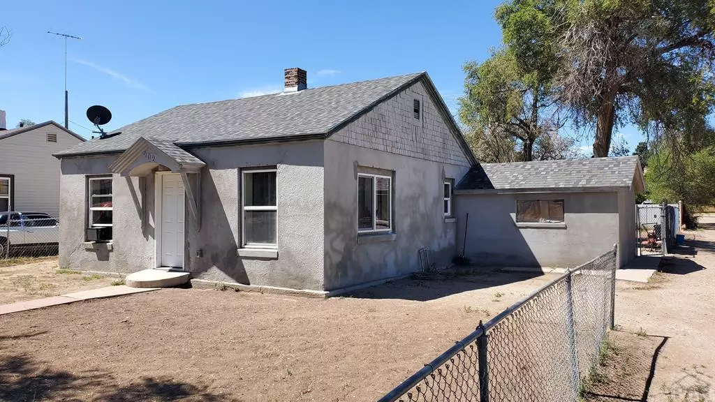 902 Bradish Ave, La Junta, CO 81050