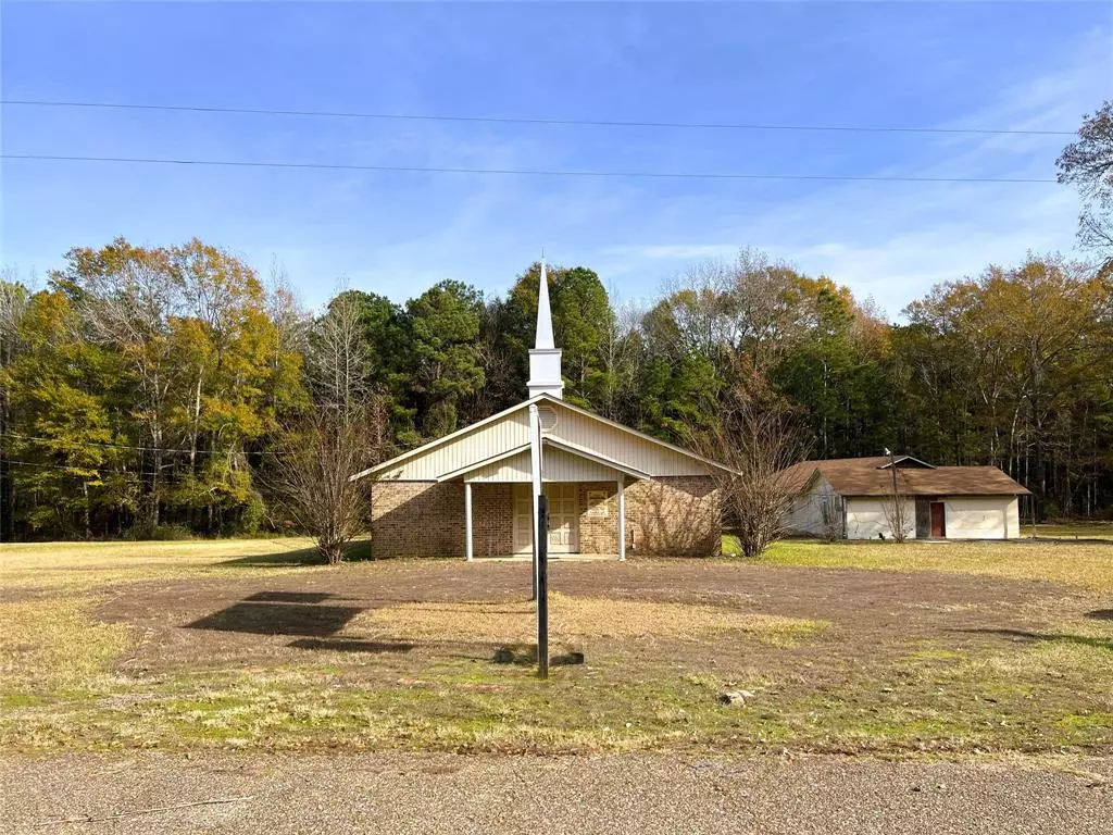 Summerfield, LA 71079,1515 Highway 9