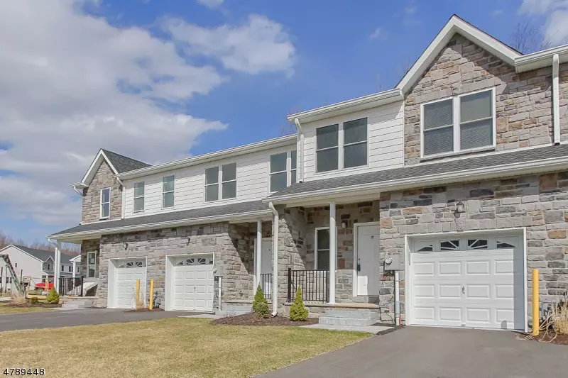 Parsippany-troy Hills Twp., NJ 07054,17 Decroce Ct