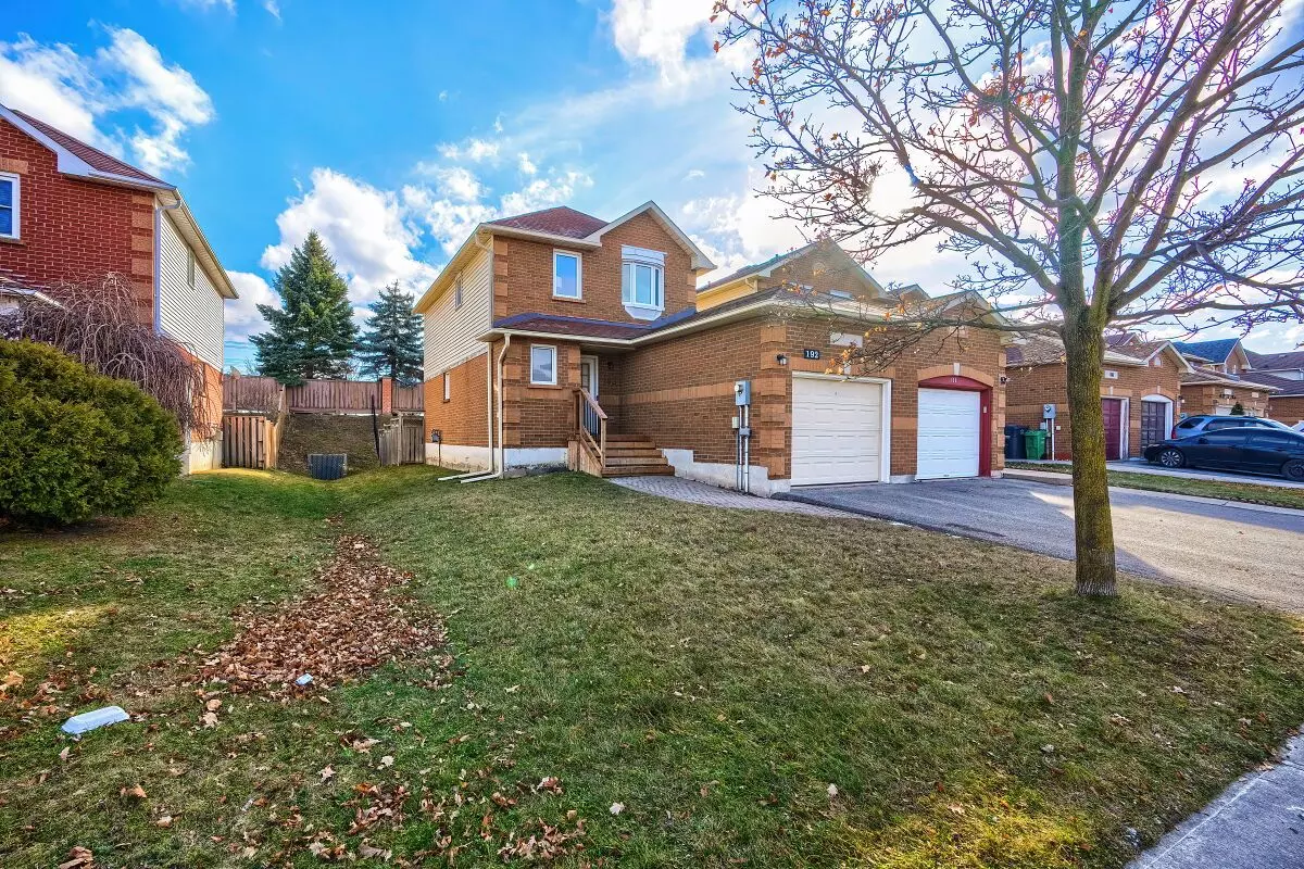 Brampton, ON L6Y 4V6,192 Timberlane DR