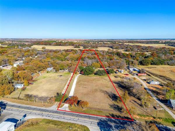 2201 Fall Creek Highway, Granbury, TX 76049