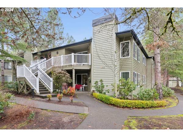 5062 FOOTHILLS DR #A, Lake Oswego, OR 97034