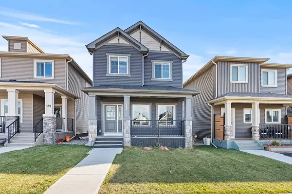 141 Sandstone DR, Okotoks, AB T1S5R8