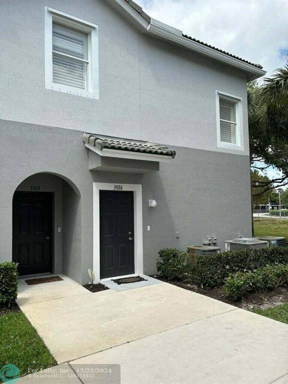 Greenacres, FL 33467,3016 Grandiflora Dr  #3016