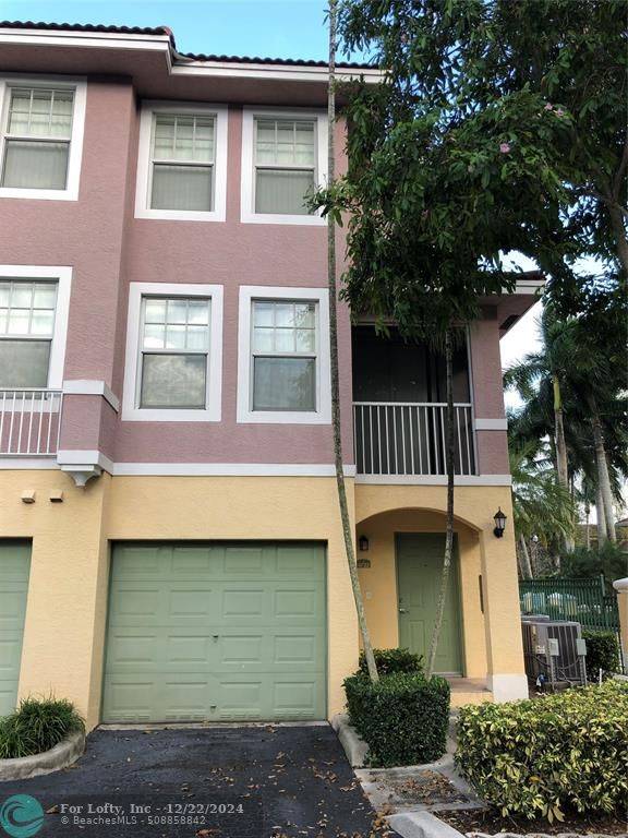 Coral Springs, FL 33067,6722 W Sample Rd  #6722