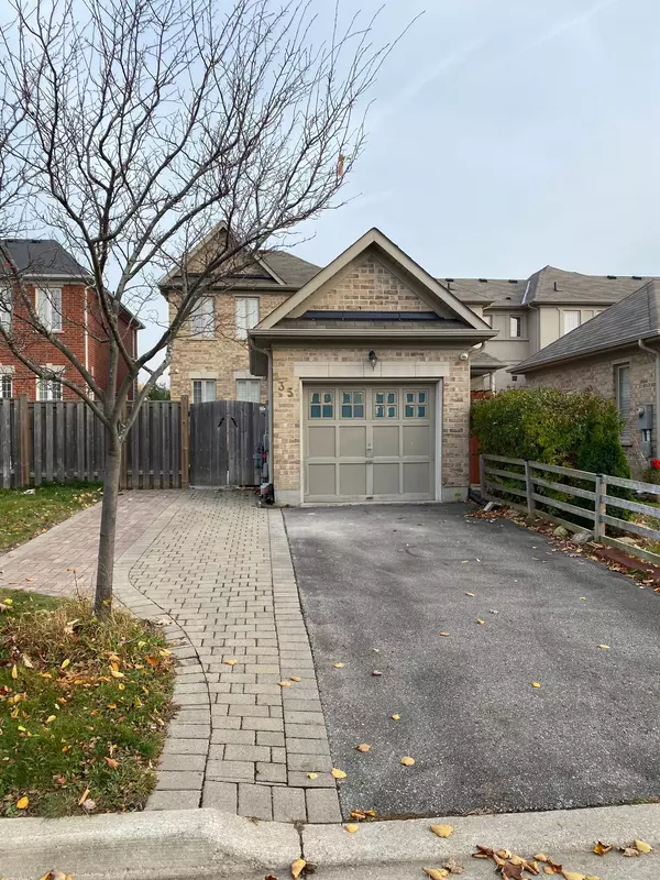 35 Vettese CT, Markham, ON L6B 0V6