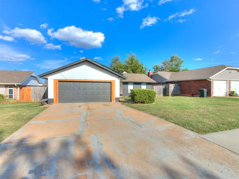 108 S Patterson Drive, Moore, OK 73160