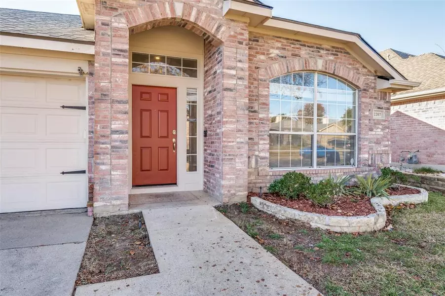 2207 Spruce Circle, Mckinney, TX 75071