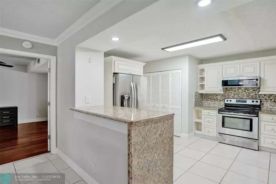 12215 Royal Palm Blvd  #4Q, Coral Springs, FL 33065