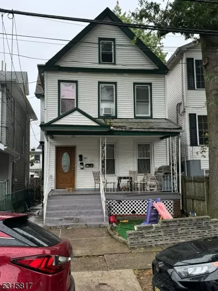 Paterson City, NJ 07504,667 E 24th St