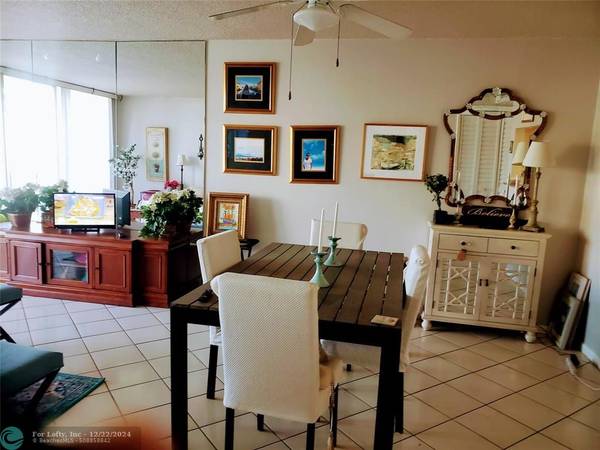 South Palm Beach, FL 33480,3570 S Ocean Boulevard  #311