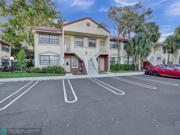 Coral Springs, FL 33065,2828 Coral Springs Dr  #2828