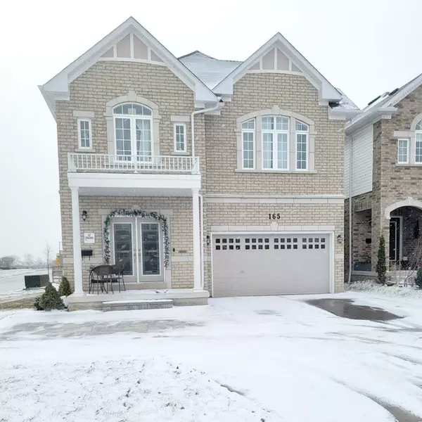 165 Whitefoot CRES, Ajax, ON L1Z 2E3