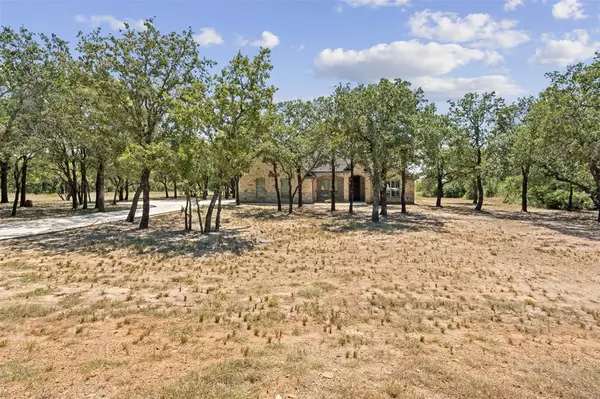 250 Sandstone Way, Gordon, TX 76453