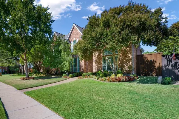 5917 Valleybrook Drive, Plano, TX 75093