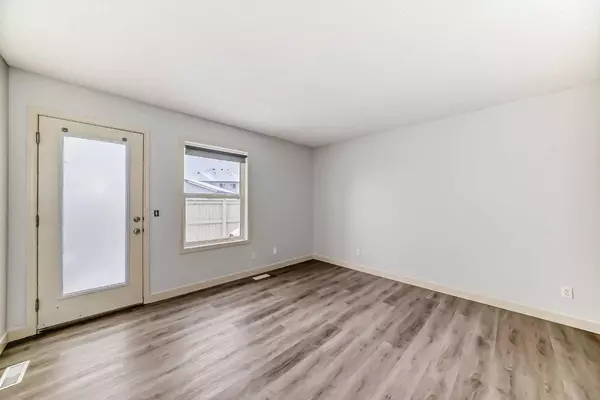 Calgary, AB T3J0G2,265 Saddlebrook PT NE