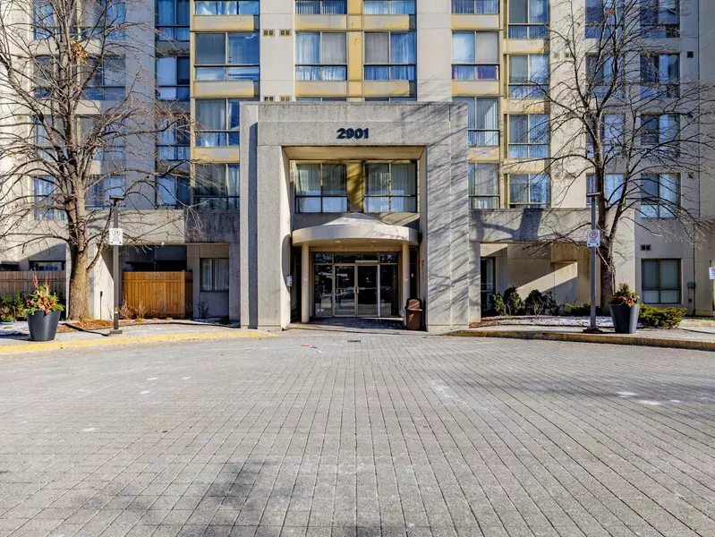 2901 Kipling AVE #509, Toronto W10, ON M9V 5E5