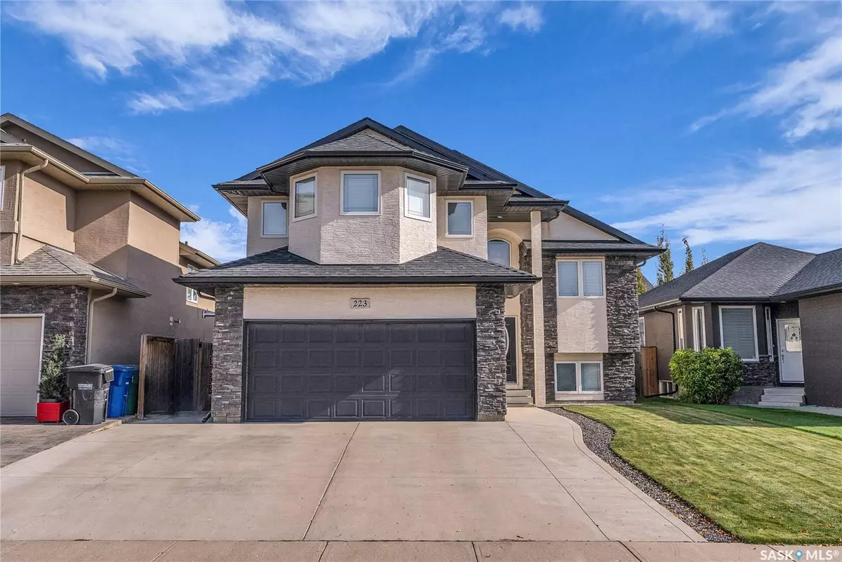 Saskatoon, SK S7T 0E9,223 Fawcett CRESCENT