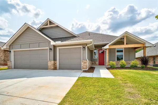 1812 Hollow Crest Court, Norman, OK 73071