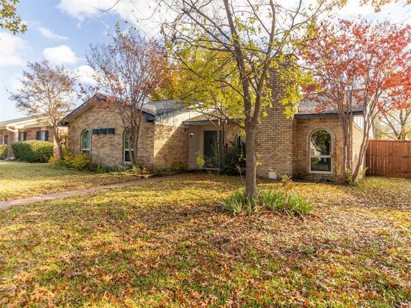 Mesquite, TX 75150,4300 Woodbluff Drive