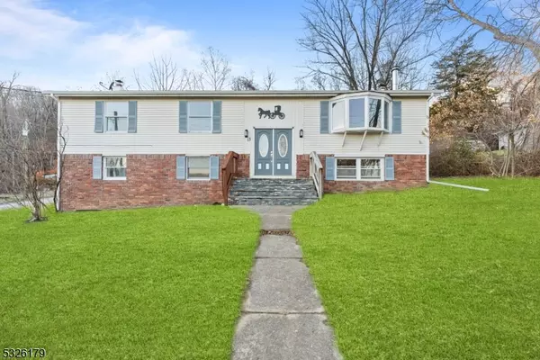 13 Phlox Ter, Vernon Twp., NJ 07418