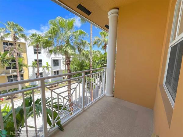 Fort Lauderdale, FL 33312,247 SW 13 TERRACE  #247