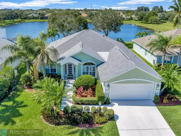 Vero Beach, FL 32968,395 E Temple Ct