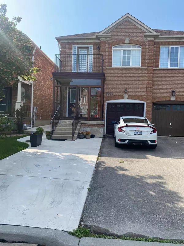 Mississauga, ON L5M 6P6,3953 Manatee WAY