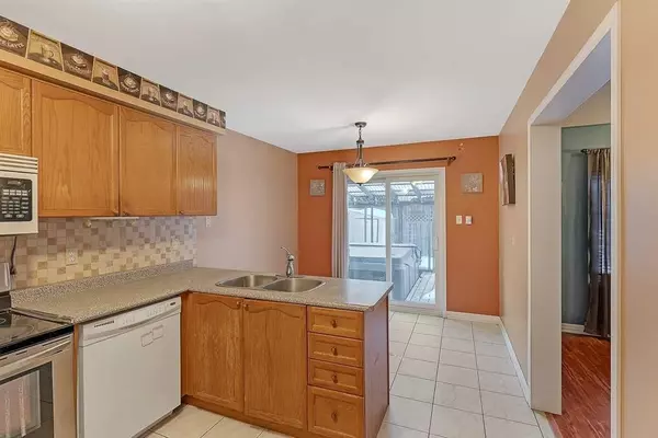 Brampton, ON L6X 4P4,25 Muirland CRES