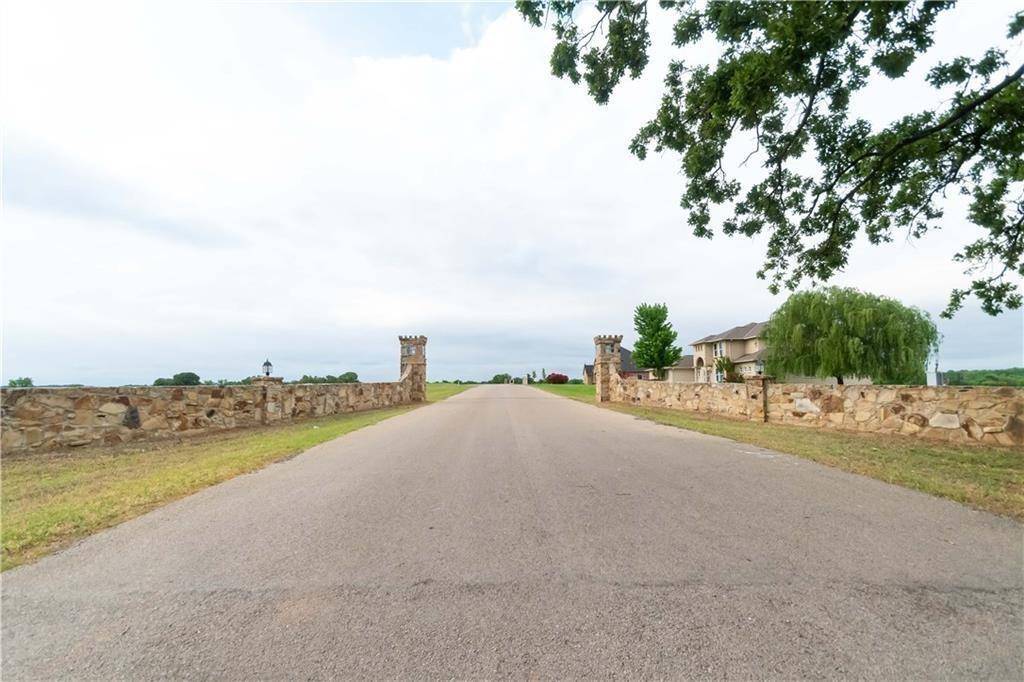 Hope Circle, Chandler, OK 74834