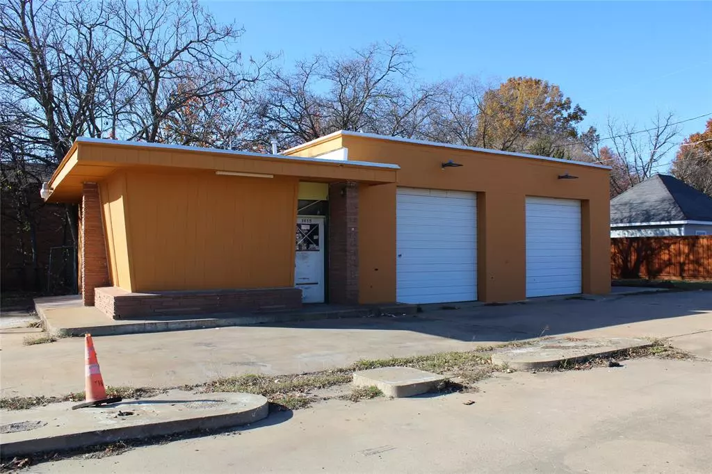 Garland, TX 75040,1615 S 5th Street