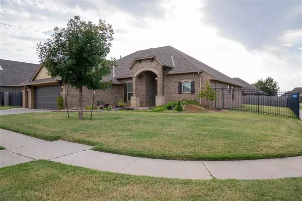 Yukon, OK 73099,313 Prospector Circle