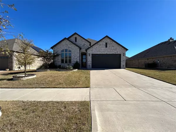 1764 Riviera Drive, Waxahachie, TX 75165