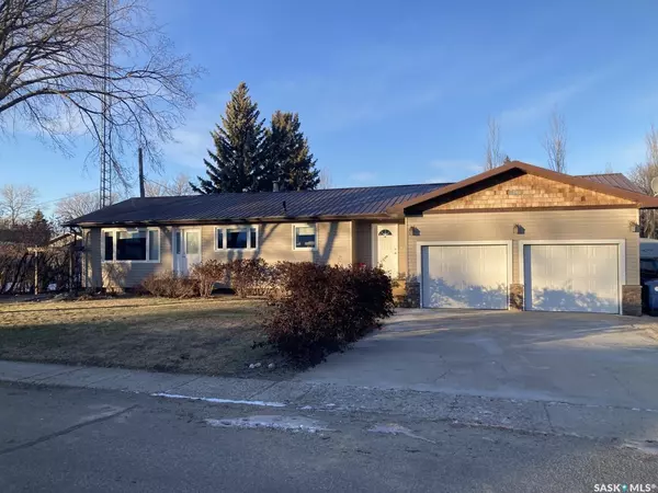 706 Grey AVENUE, Grenfell, SK S0G 2B0