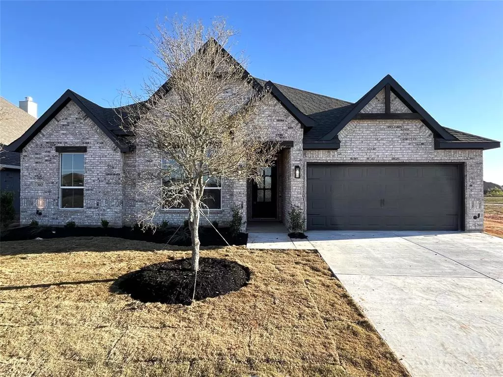 Granbury, TX 76049,302 Bowrider Lane