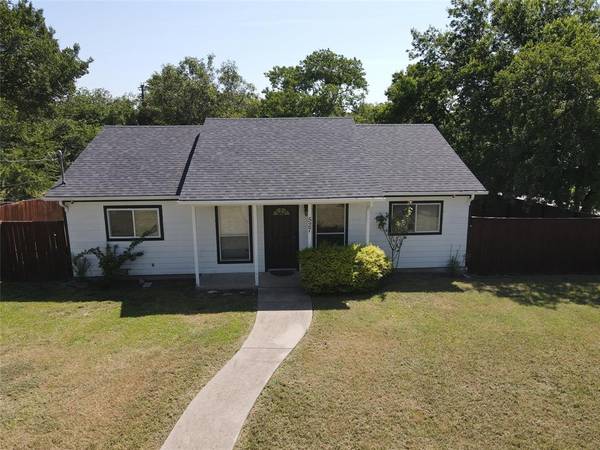 527 S Gribble Street, Sherman, TX 75090