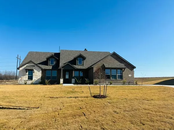 390 Big Bend Trail, Valley View, TX 76272