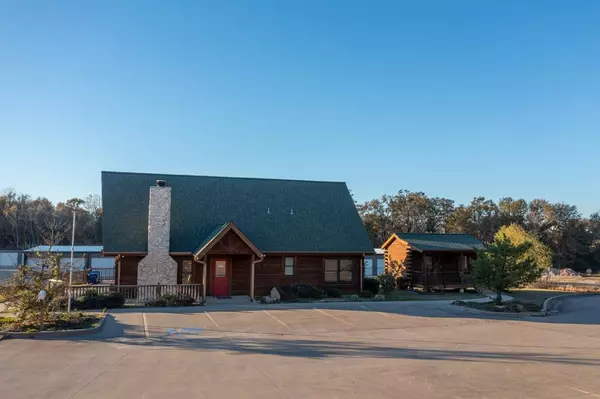 251 Vz County Road 3120, Canton, TX 75103