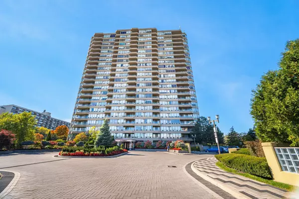 Toronto C07, ON M2R 3V8,10 Torresdale AVE #107