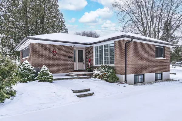 18 Calverley ST, Orillia, ON L3V 3T4